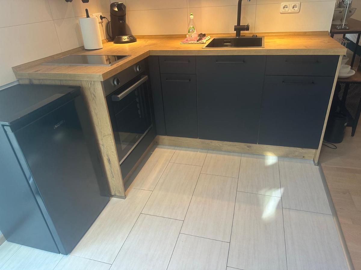 Greenleaf Lappersdorf - Terrasse - A93 Anbindung - Netflix - Stadtnah Bagian luar foto