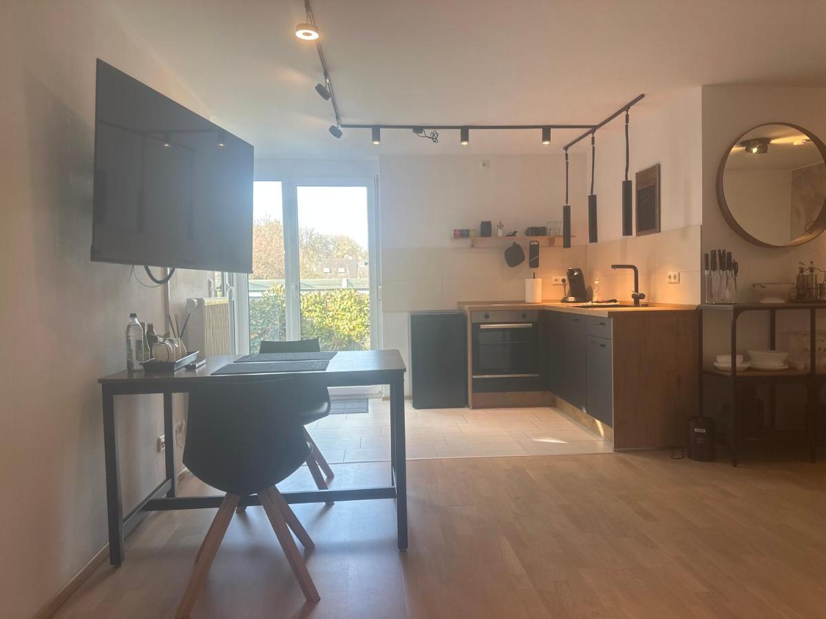 Greenleaf Lappersdorf - Terrasse - A93 Anbindung - Netflix - Stadtnah Bagian luar foto